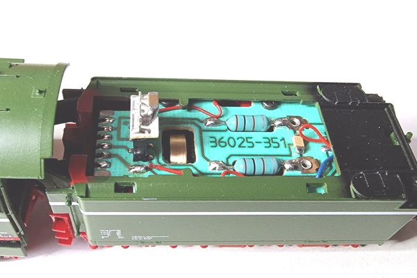 Motor Umbausatz für Roco BR 18-201 auf Glockenankermotor Spur TT
